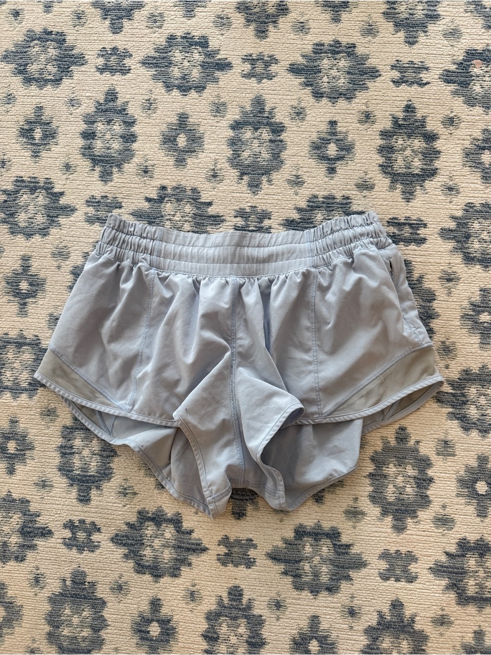 Lululemon Hotty Hot Shorts 2.5"